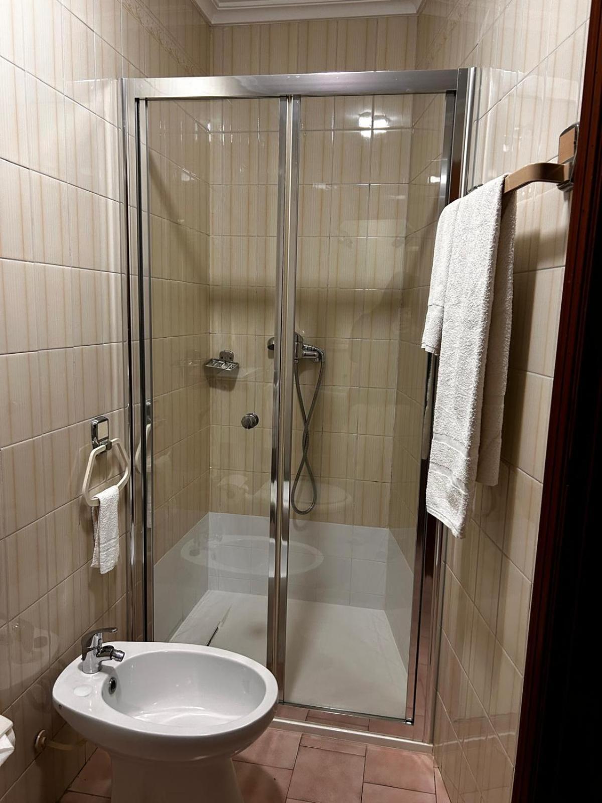Bed and Breakfast Residencial Real - Antiga Rosas Вила-Реал Экстерьер фото